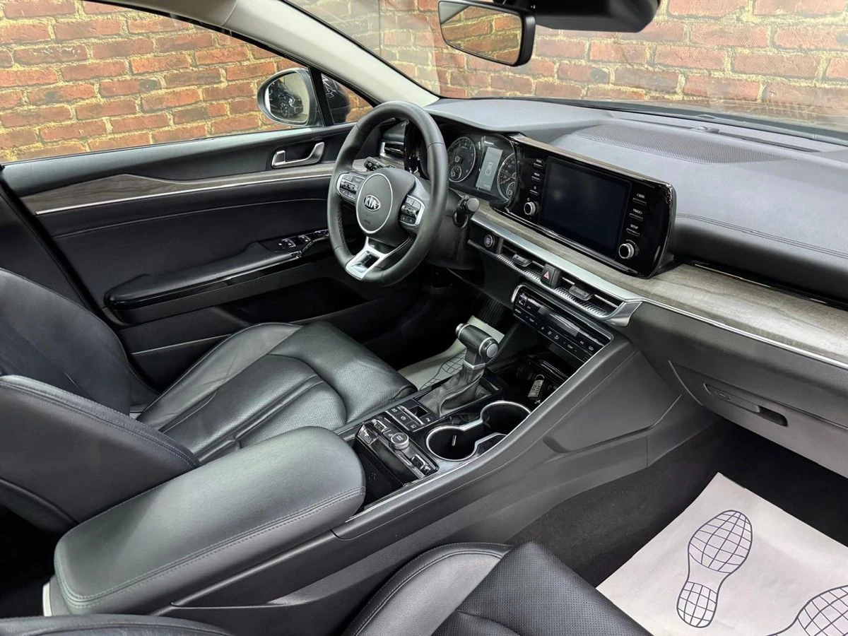 Kia K5, 2020г, передний привод, автомат