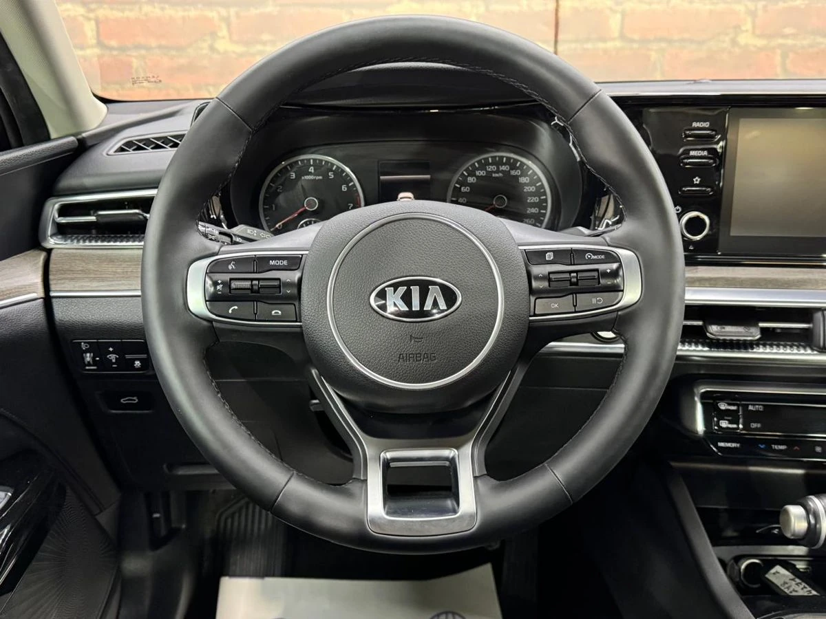 Kia K5, 2020г, передний привод, автомат