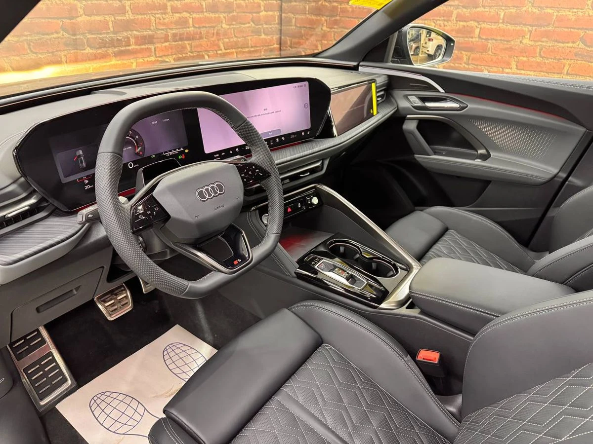 Audi Q5, 2025г, полный привод, робот