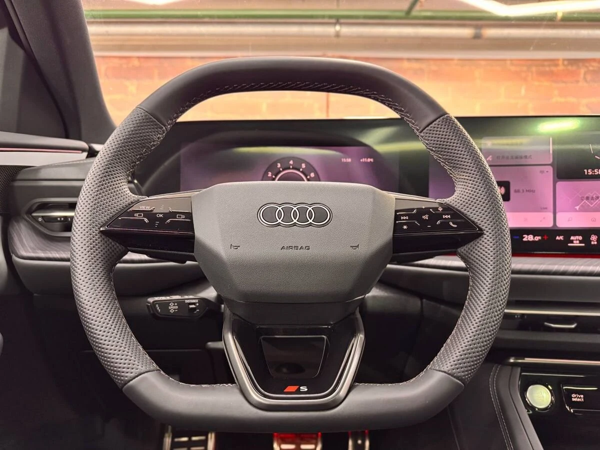 Audi Q5, 2025г, полный привод, робот