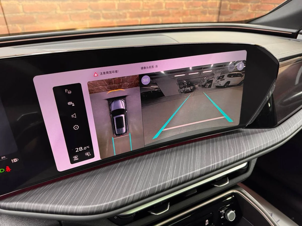 Audi Q5, 2025г, полный привод, робот