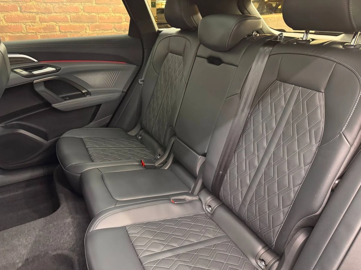Audi Q5, 2025г, полный привод, робот