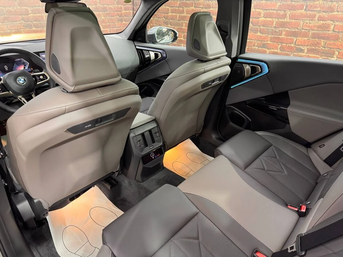 BMW X3, 2025г, полный привод, автомат