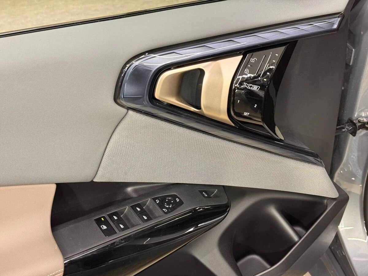 BMW X3, 2025г, полный привод, автомат