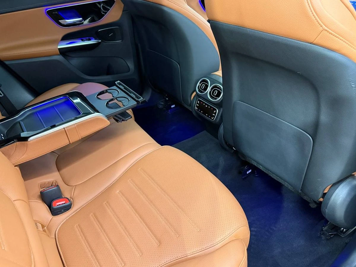 Mercedes-Benz GLC, 2023г, полный привод, автомат