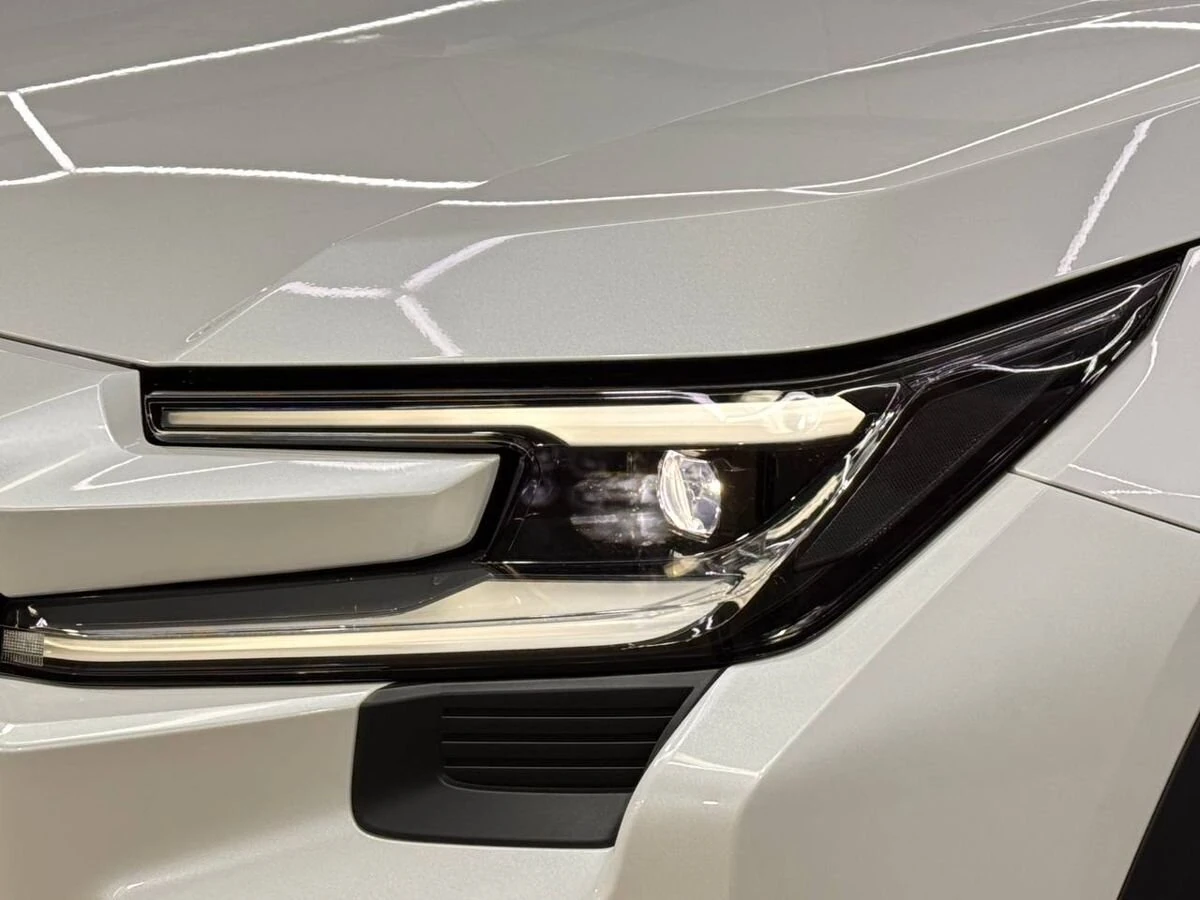 Toyota RAV4, 2025г, полный привод, вариатор