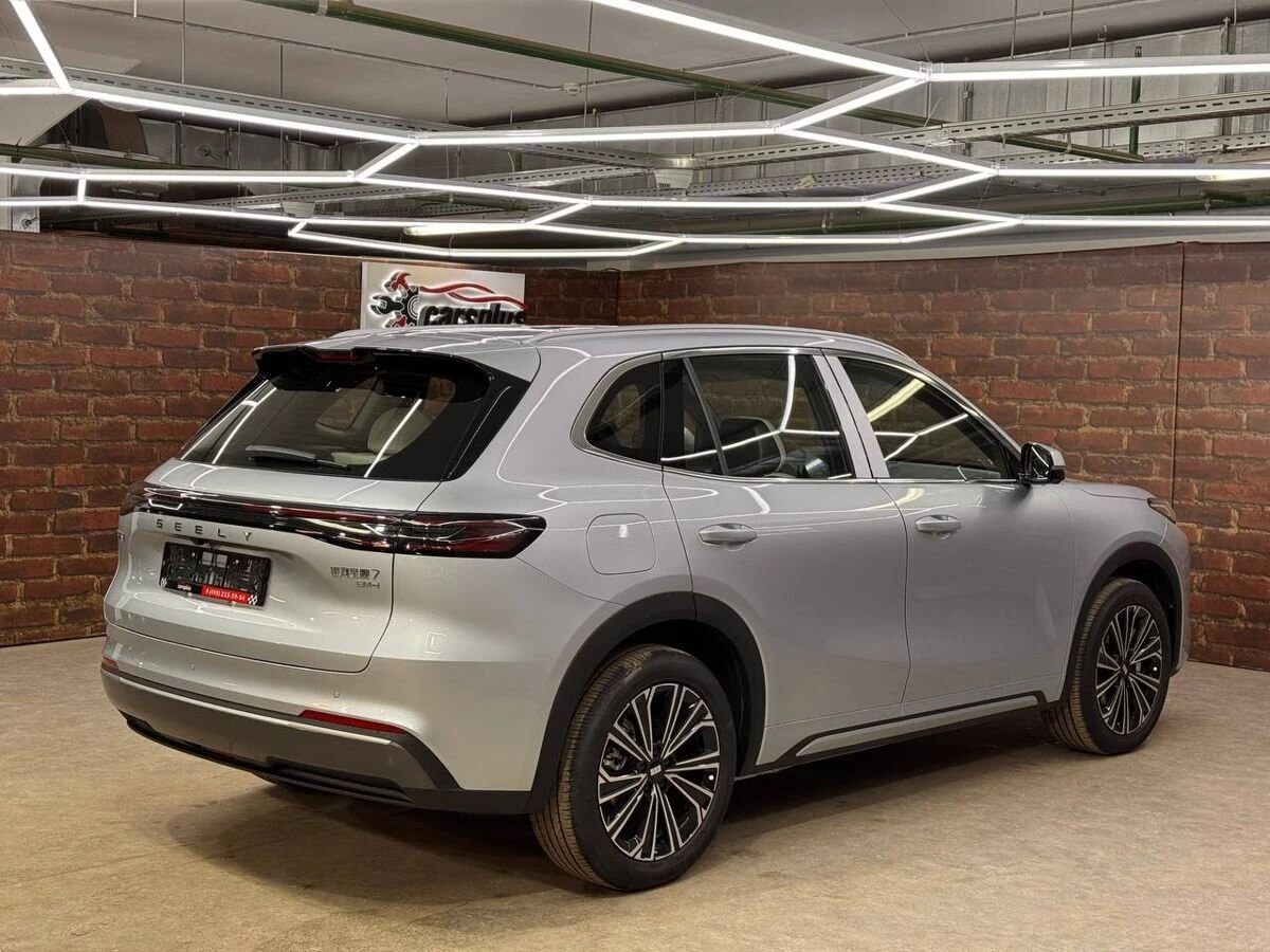 Geely Galaxy Starship 7, 2025г, передний привод, автомат