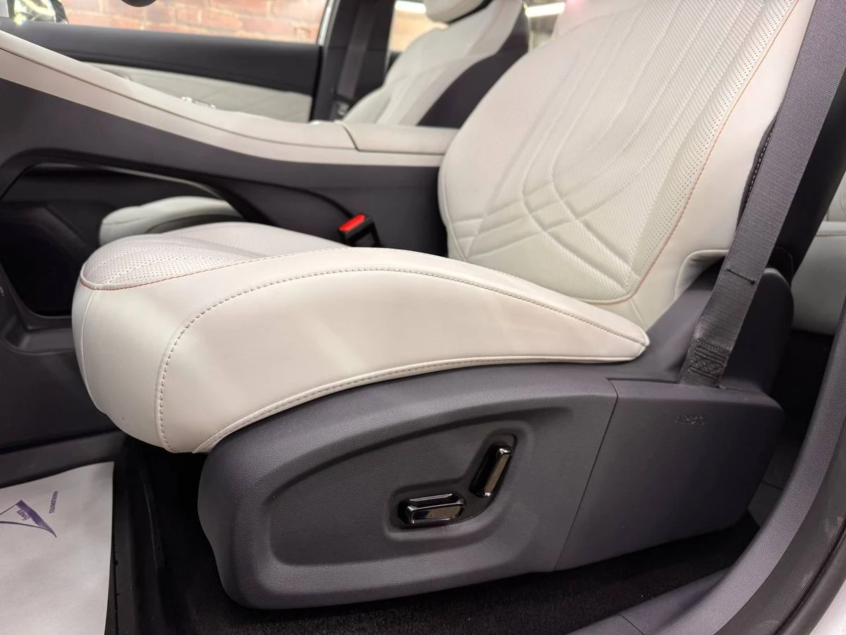 Geely Galaxy Starship 7, 2025г, передний привод, автомат