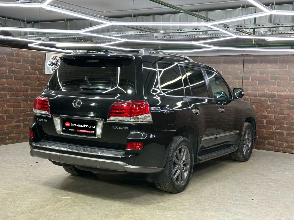 Lexus LX, 2015г, полный привод, автомат