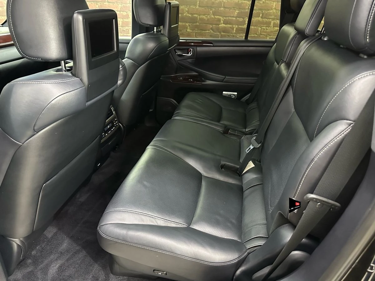 Lexus LX, 2015г, полный привод, автомат