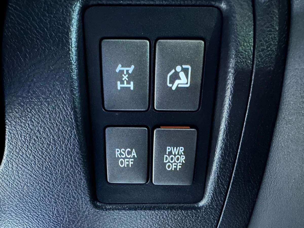 Lexus LX, 2015г, полный привод, автомат