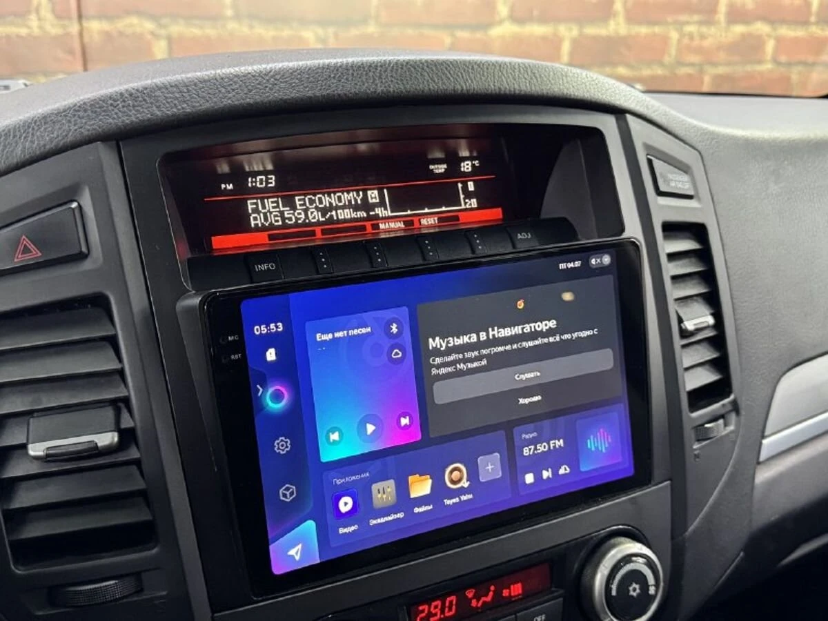 Mitsubishi Pajero, 2012г, полный привод, автомат