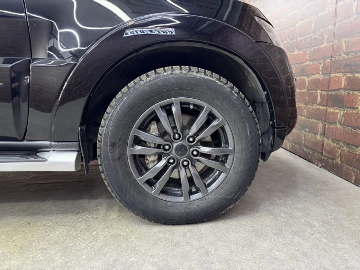 Mitsubishi Pajero, 2012г, полный привод, автомат