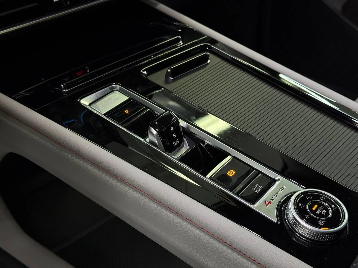 Volkswagen , 2025г., полный привод, робот