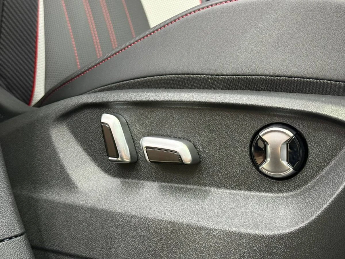 Volkswagen , 2025г., полный привод, робот