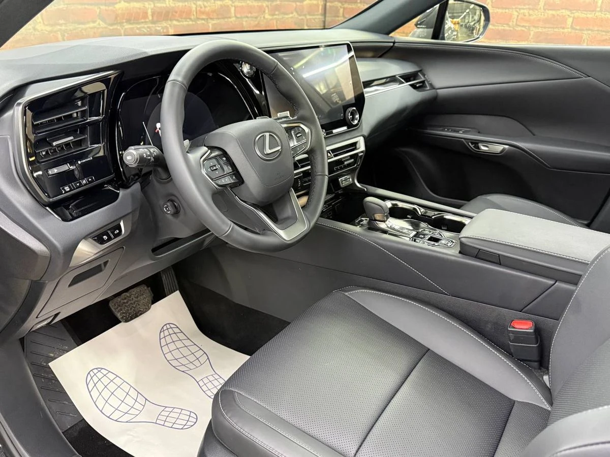 Lexus RX, 2025г, полный привод, автомат