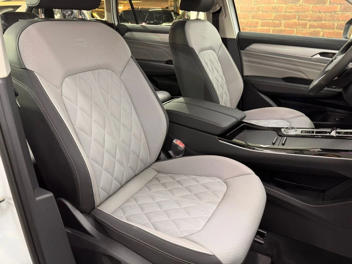 Volkswagen Tavendor, 2026г, полный привод, робот