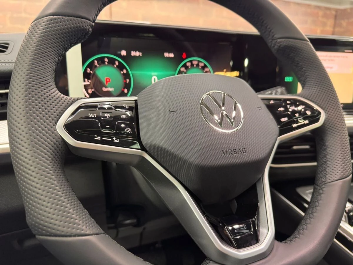 Volkswagen Tavendor, 2026г, полный привод, робот