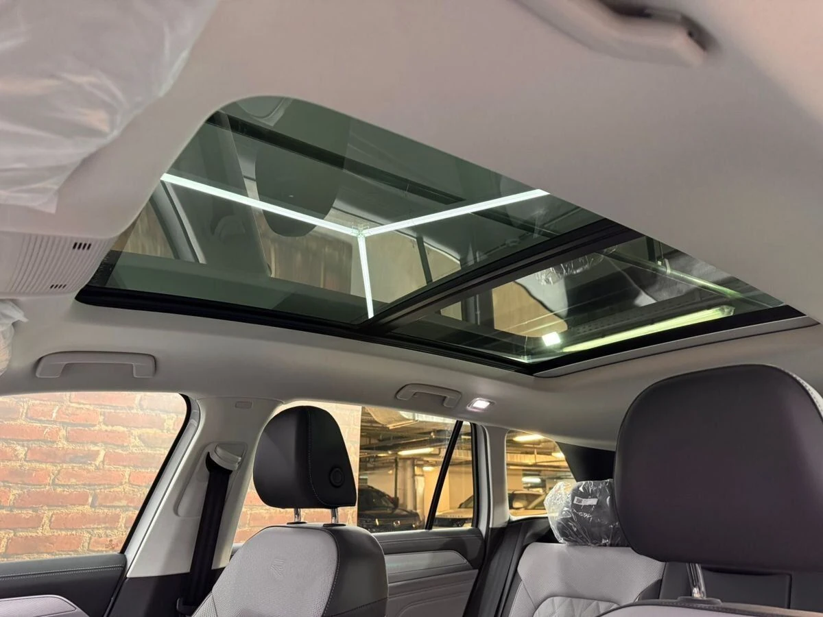 Volkswagen Tavendor, 2026г, полный привод, робот