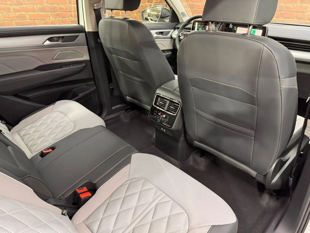 Volkswagen Tavendor, 2026г, полный привод, робот