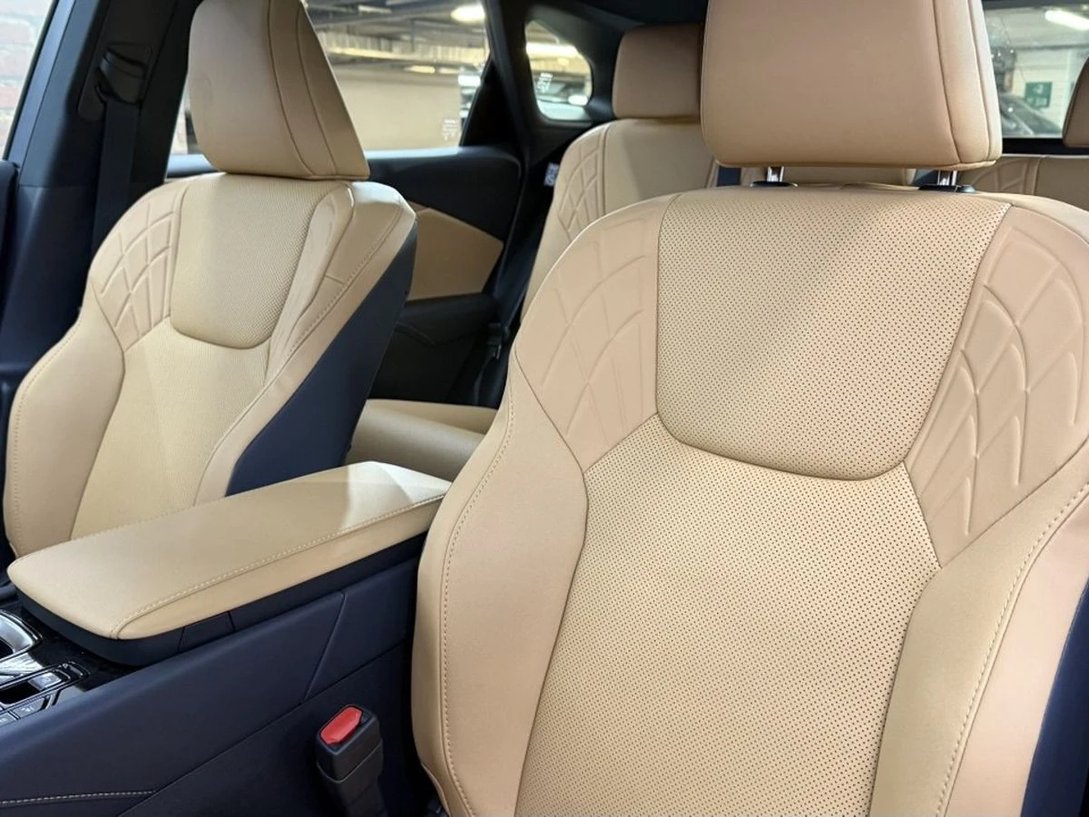 Lexus RX, 2025г, полный привод, автомат