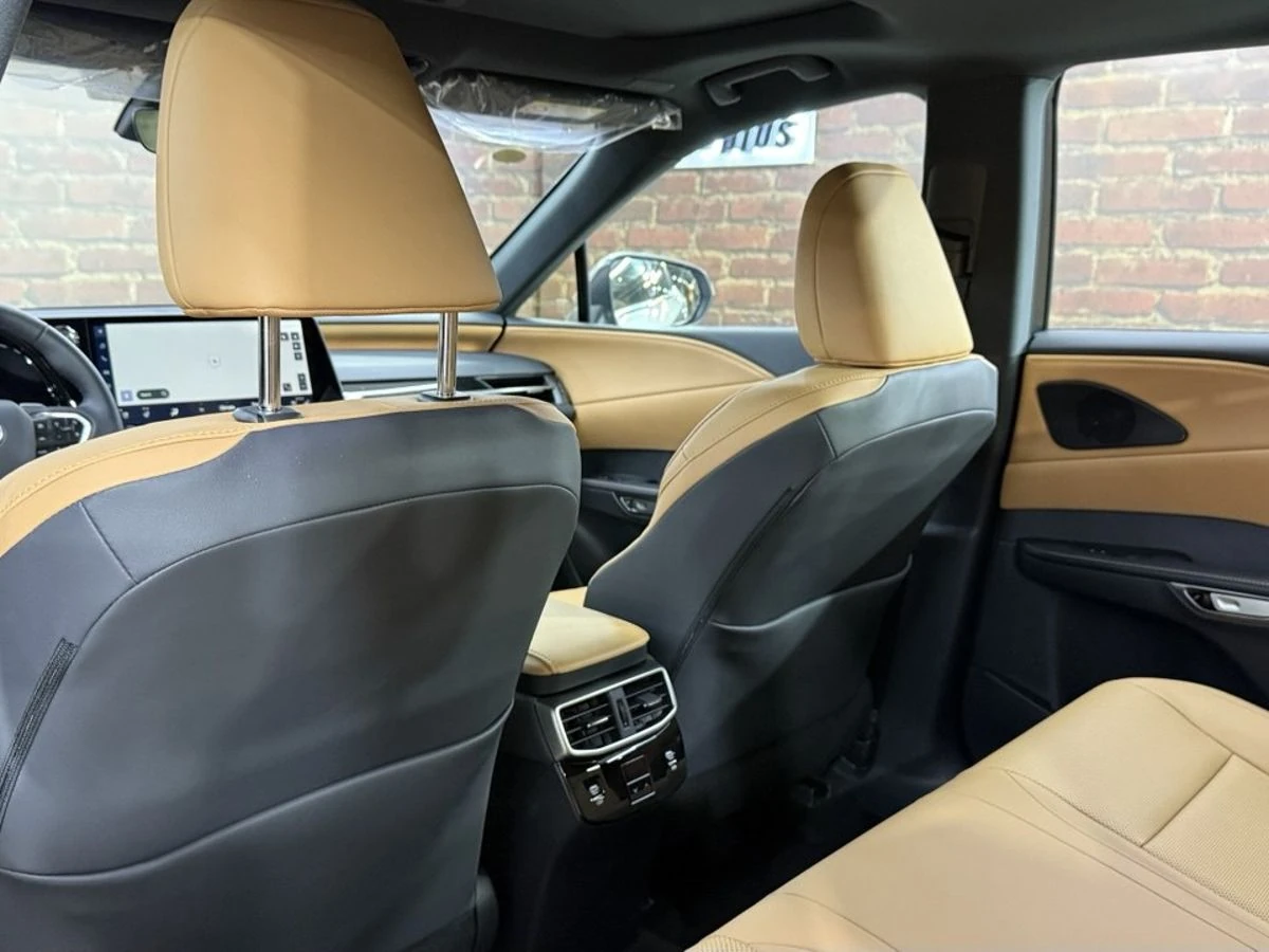 Lexus RX, 2025г, полный привод, автомат
