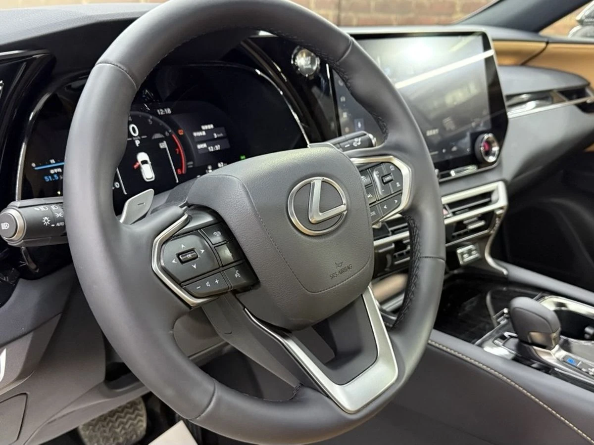 Lexus RX, 2025г, полный привод, автомат
