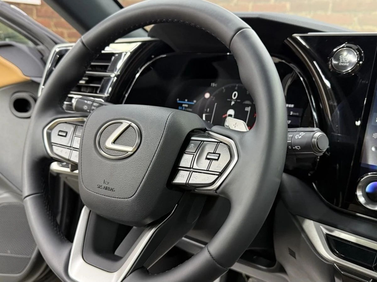 Lexus RX, 2025г, полный привод, автомат