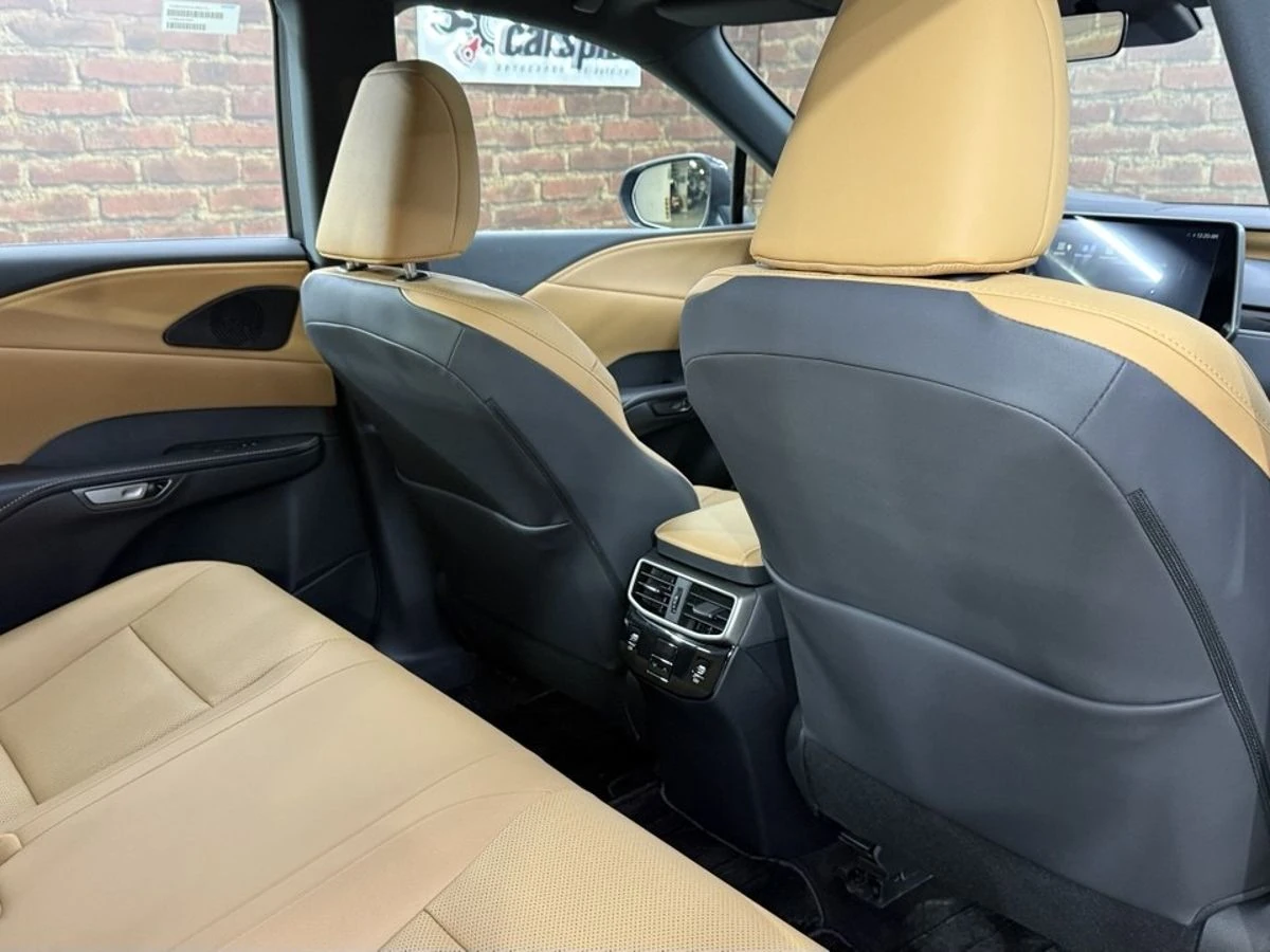 Lexus RX, 2025г, полный привод, автомат