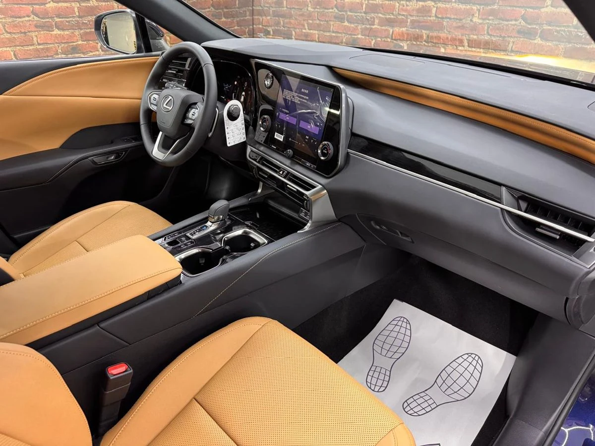 Lexus RX, 2025г, полный привод, автомат