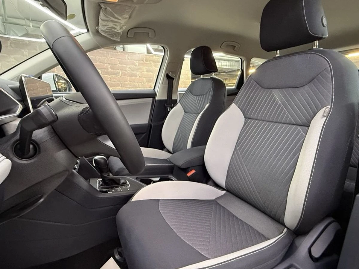 Volkswagen Tharu, 2025г, передний привод, робот