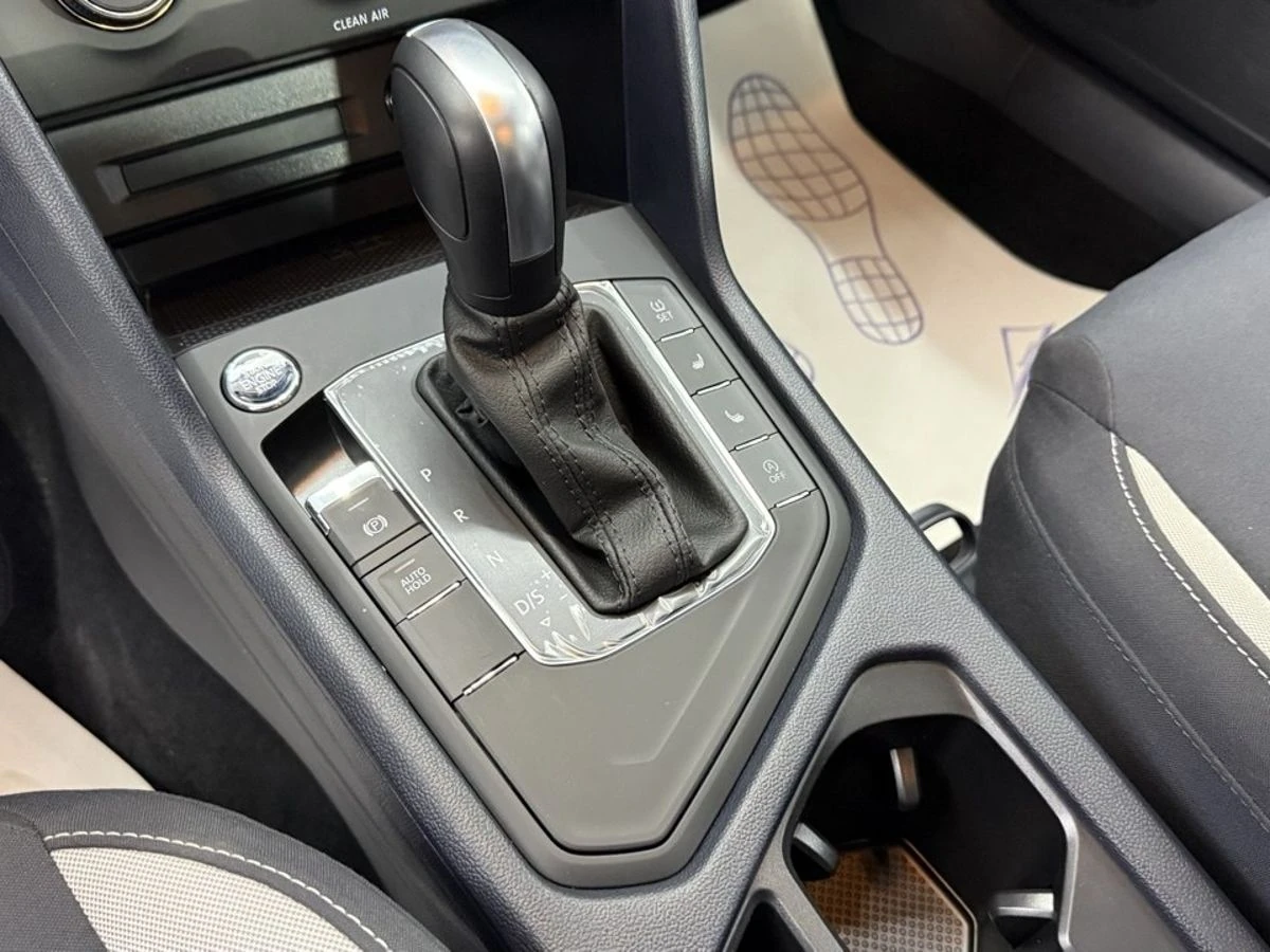 Volkswagen Tharu, 2025г, передний привод, робот