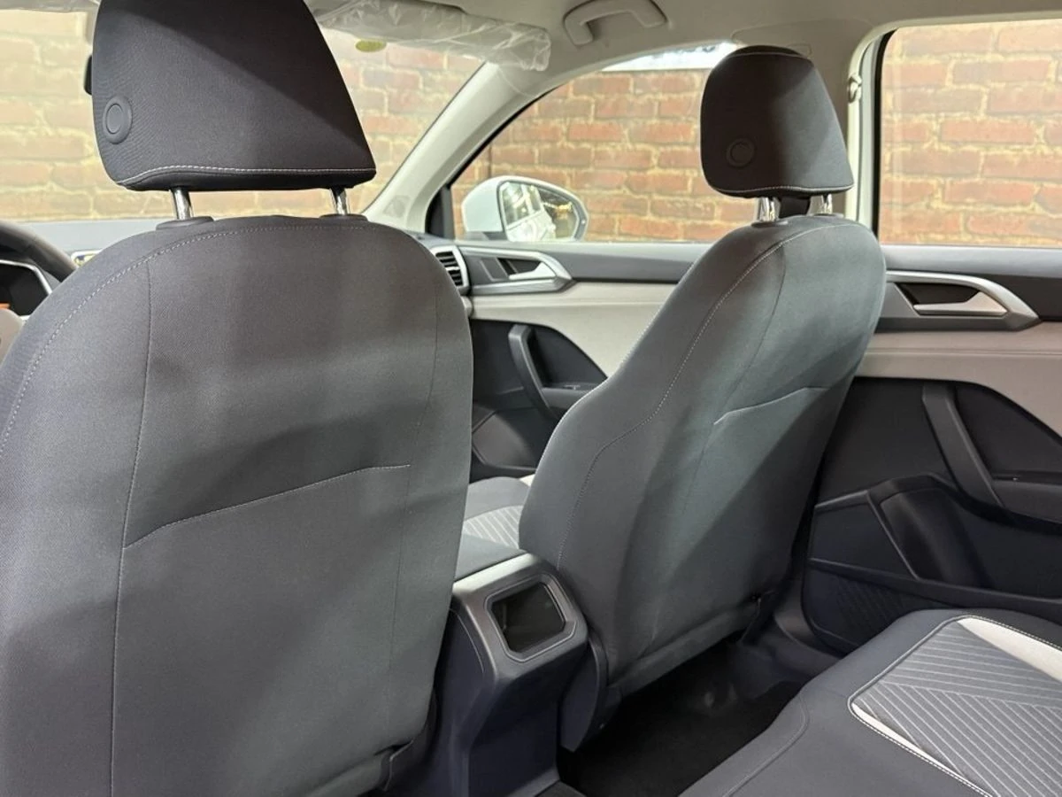 Volkswagen Tharu, 2025г, передний привод, робот