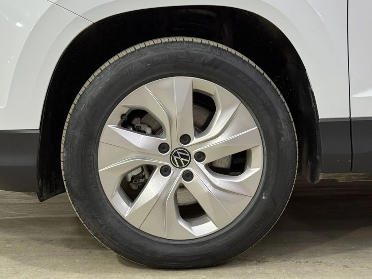 Volkswagen Tharu, 2025г, передний привод, робот