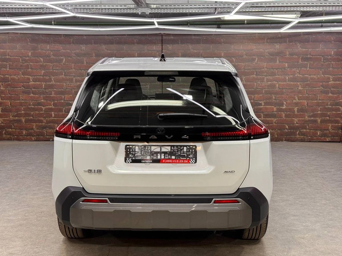 Toyota RAV4, 2026г, полный привод, вариатор