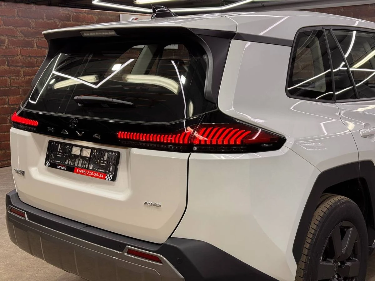 Toyota RAV4, 2026г, полный привод, вариатор