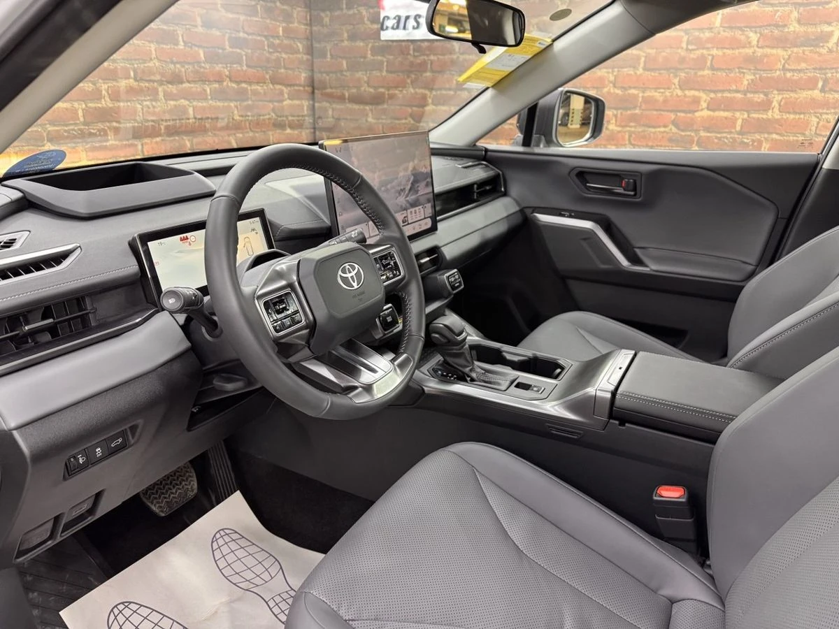 Toyota Wildlander, 2026г, полный привод, вариатор