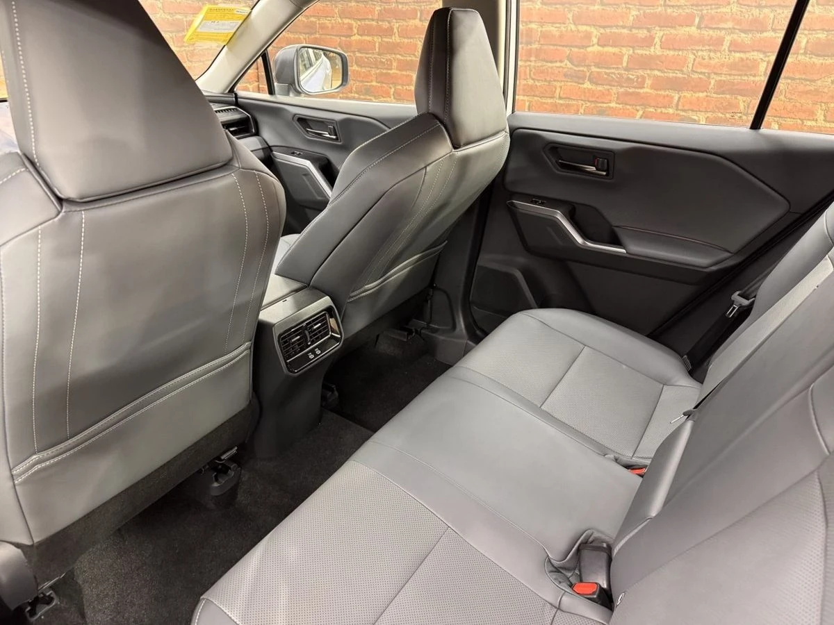 Toyota Wildlander, 2026г, полный привод, вариатор