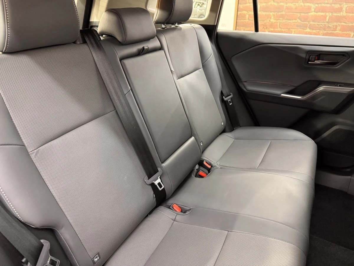 Toyota Wildlander, 2026г, полный привод, вариатор