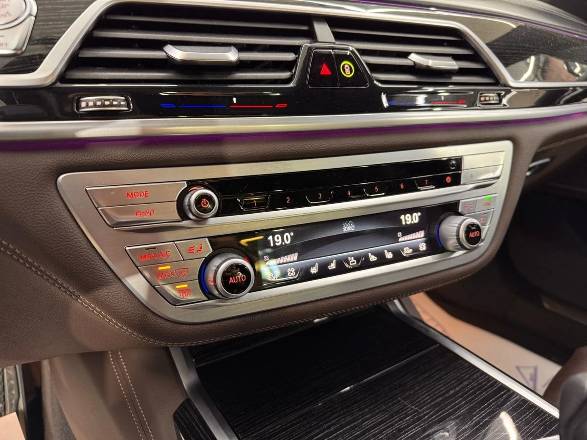 BMW , 2020г., полный привод, автомат