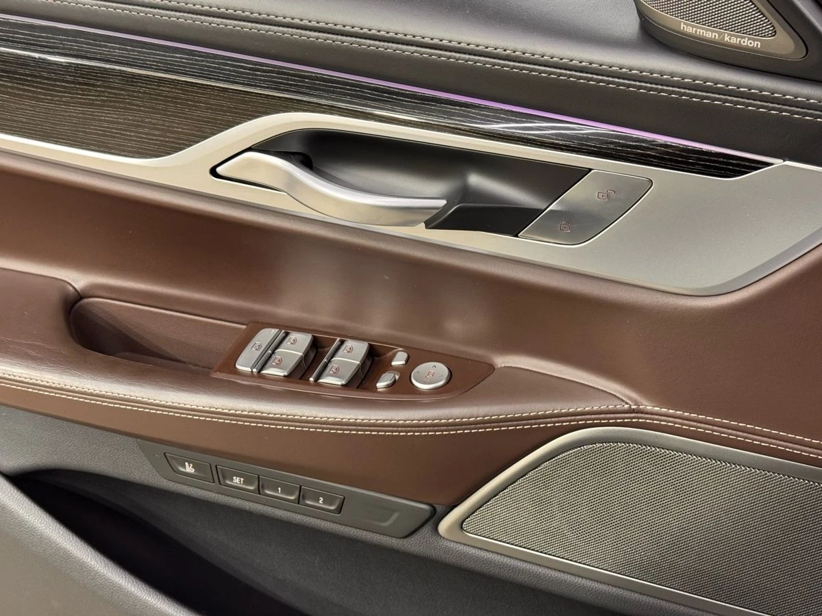 BMW , 2020г., полный привод, автомат