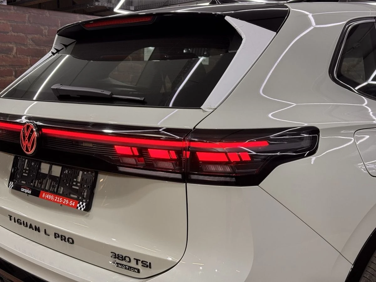 Volkswagen Tiguan, 2026г, полный привод, робот