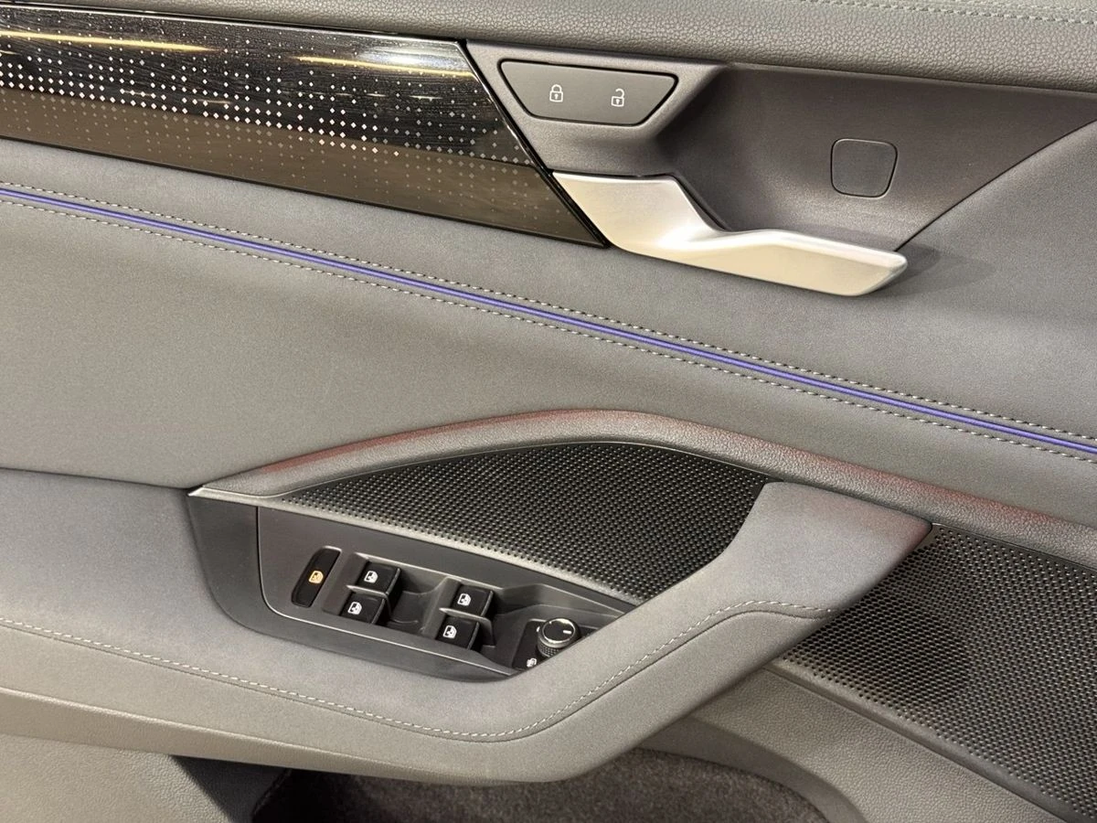 Volkswagen Tiguan, 2026г, полный привод, робот