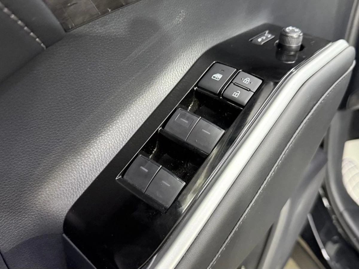 Toyota Highlander, 2026г, полный привод, автомат