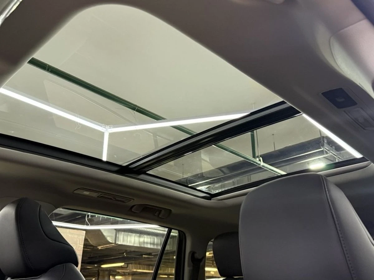Toyota Highlander, 2026г, полный привод, автомат