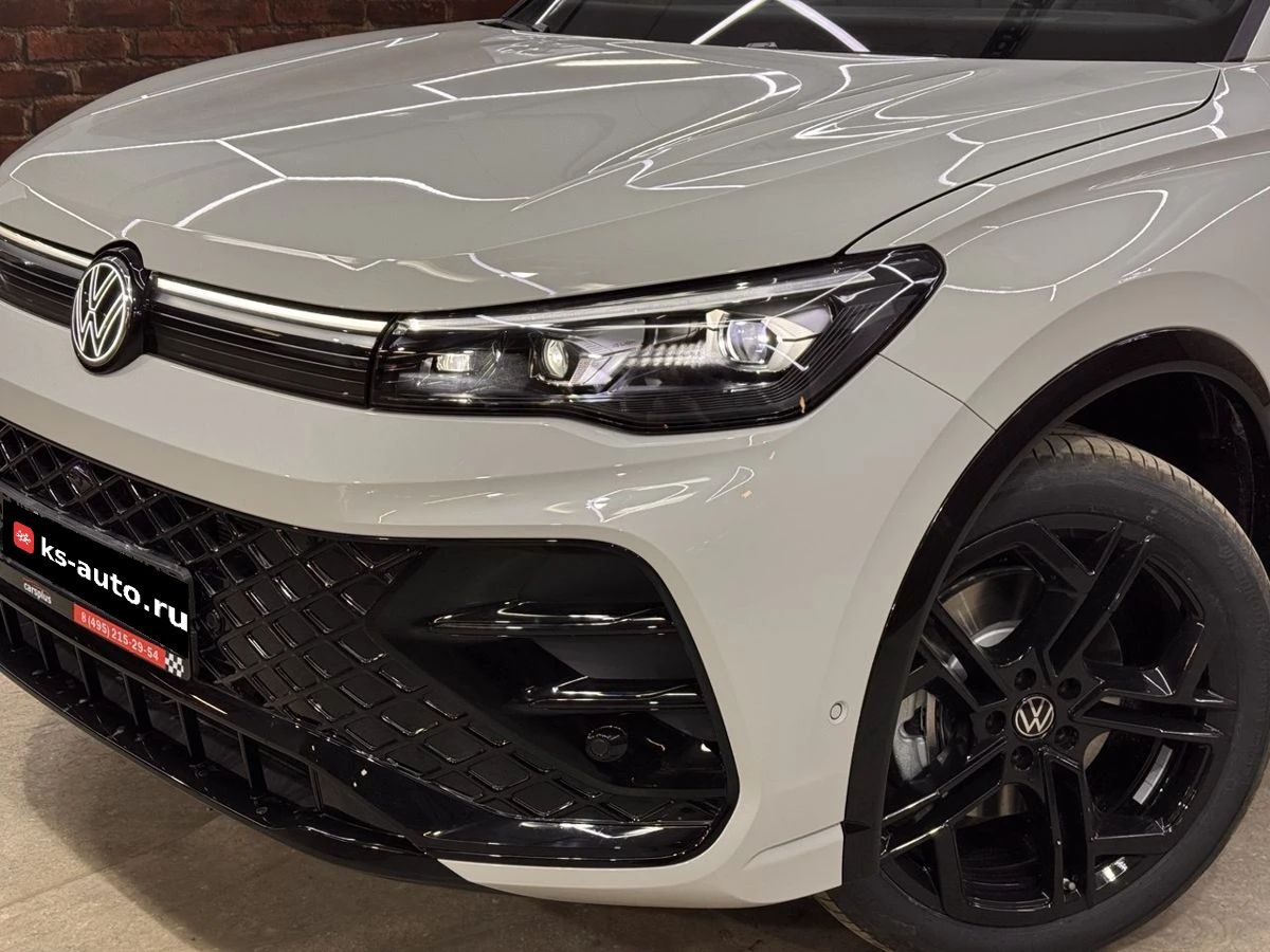 Volkswagen Tiguan, 2026г, полный привод, робот
