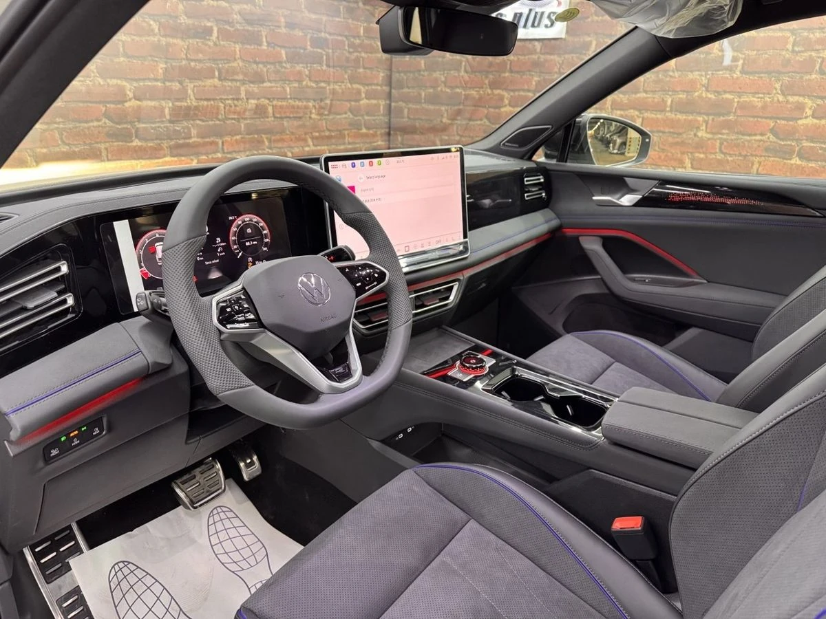 Volkswagen Tiguan, 2026г, полный привод, робот