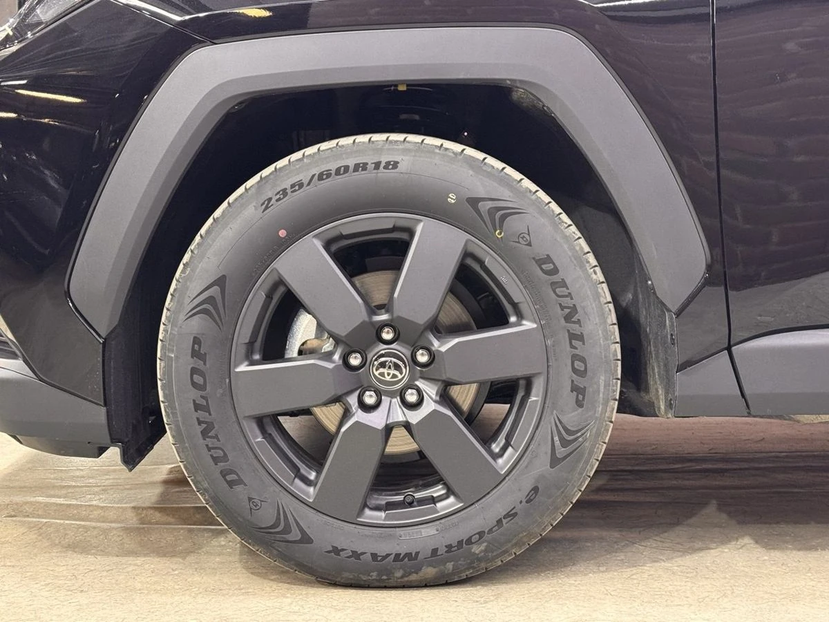 Toyota RAV4, 2026г, полный привод, вариатор