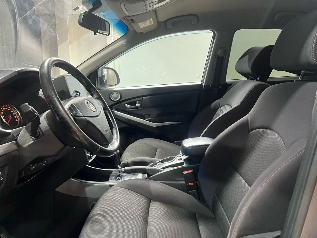 SsangYong Actyon, 2014г, передний привод, автомат