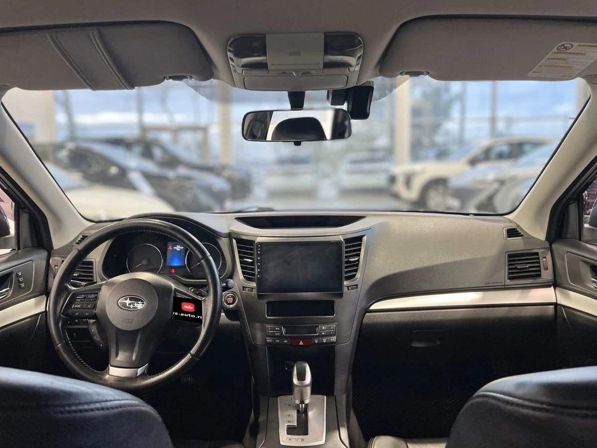 Subaru Outback, 2013г, полный привод, вариатор